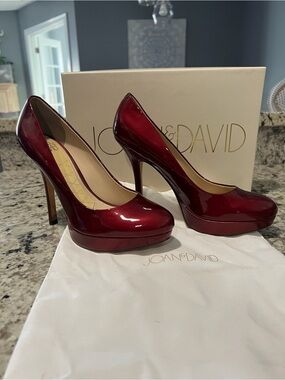 Joan & David Women's Burgundy Red Patent Leather Platform Pumps. Size 6.
